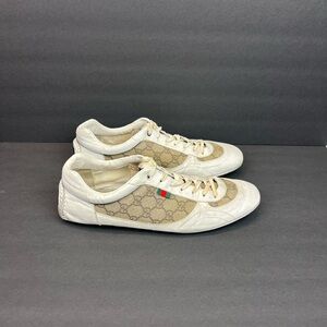 Gucci sneakers signature logo design Beige and cream Size 10.5-  11